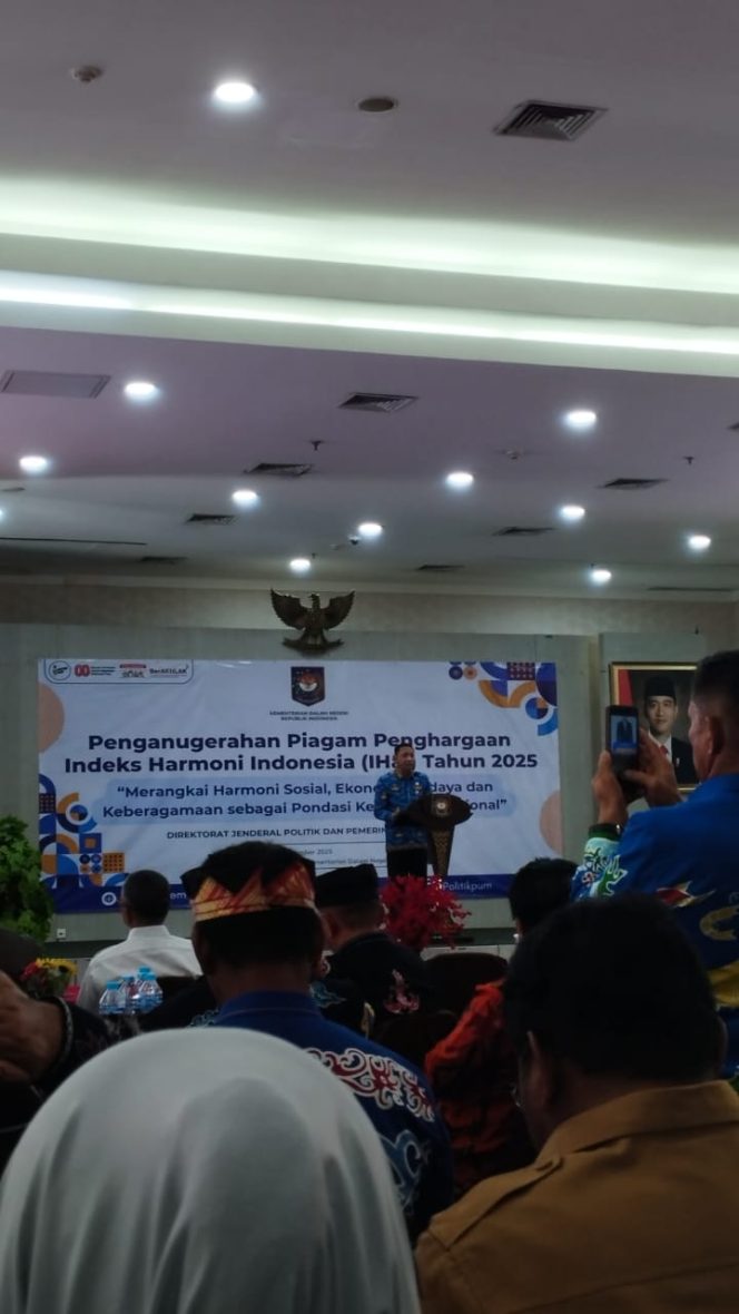 
 Komitmen Harmoni Berbuah Prestasi, Jember Raih Penghargaan IHaI 2025 dari Kemendagri