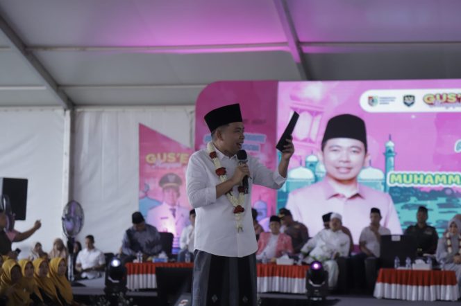 
 Menyapa Warga Rambipuji, Gus Fawait: Sekarang Jember Terhubung ke Jakarta dan Bali