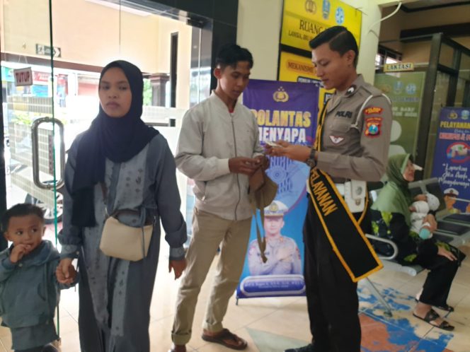 
 Samsat Jember Bersama Pelayanan Publik yang Humanis Cepat dan Transparan Lewat Program Polantas Menyapa