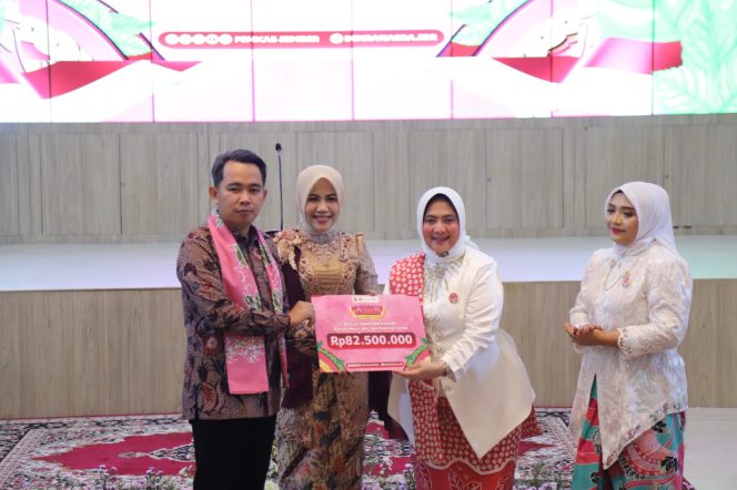 
 Resmi Dilantik, Dekranasda Jember Siap Tampilkan Wajah Baru UMKM hingga Kancah Internasional