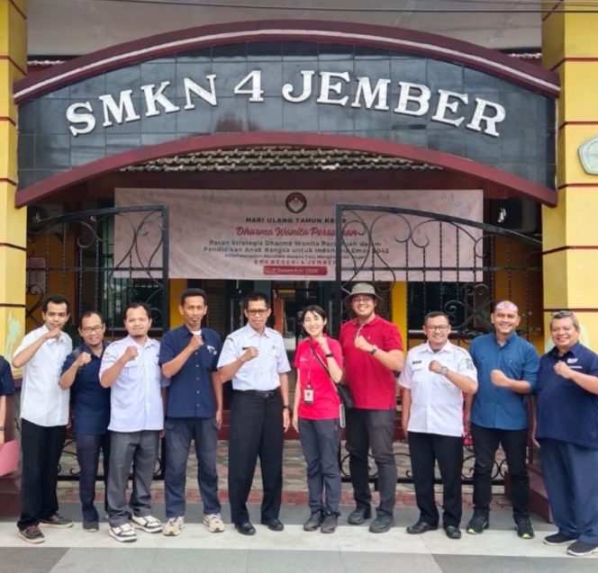
 SMKN 4 Jember Ukir Prestasi, Siap Bersaing Global, Untuk Kado Akhir Tahun 2025