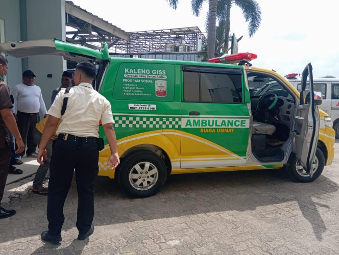 
 Ambulans Bermasalah, Permintaan Maaf Tak Kunjung Ada: RS Mitra Husada Malah Kirim Survei Kepuasan ke Anak Pasien Meninggal