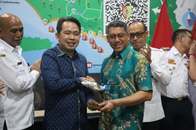 
 Kado HUT ke-97 Jember, Pemkab dan FlyJaya Perpanjang Kerja Sama Penerbangan Jember-Jakarta