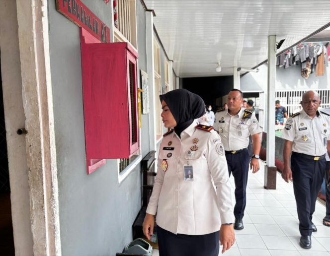 
 Deteksi Dini, Kalapas Ajak Warga Binaan Ciptakan Lingkungan Bersih dan Sehat